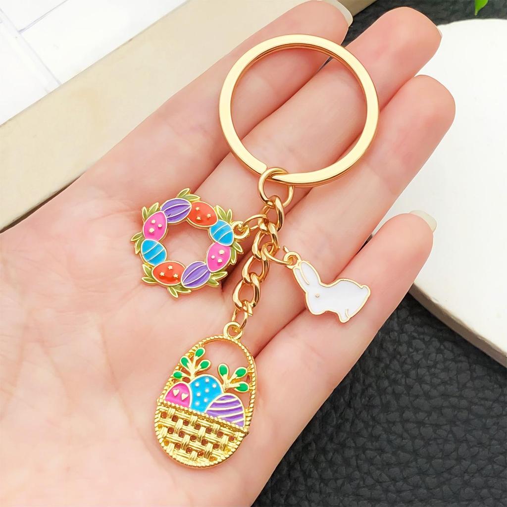 Chinese Cartoon Mid-Autumn Festival Bunny Egg Basket Keychain - Creative Holiday Pendant