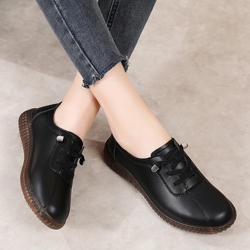 Fashion Women Ladeis Mother Female Genuine Leather Flats Loafers White Shoes Soft Non Slip Vulcanized Shoes Size 35-42 Soft Soled Flats