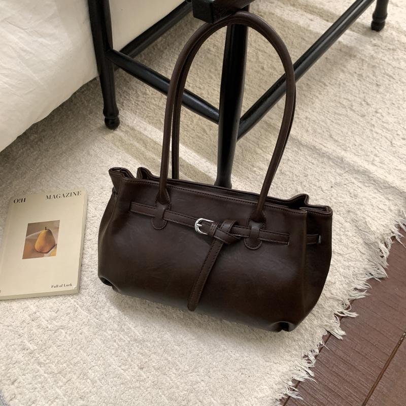Retro large-capacity handbag autumn new niche shoulder armpit bag fashionable and simple commuter shoulder bag