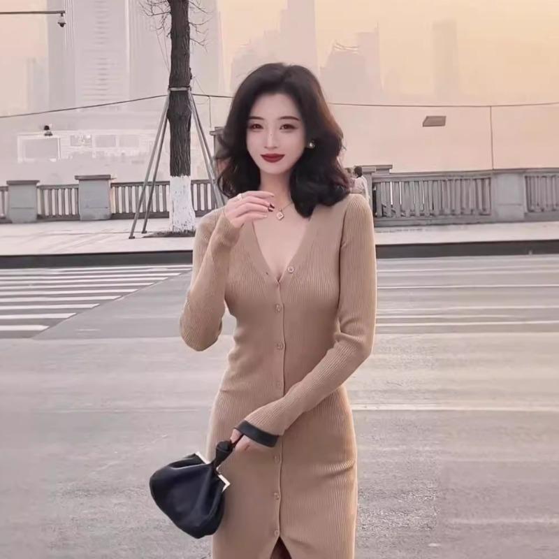 Temperament Skinny Knitted Cardigan Long Dress Early Autumn Muse Fan Premium V-Neck Knitted Dress Women's Autumn and Winter