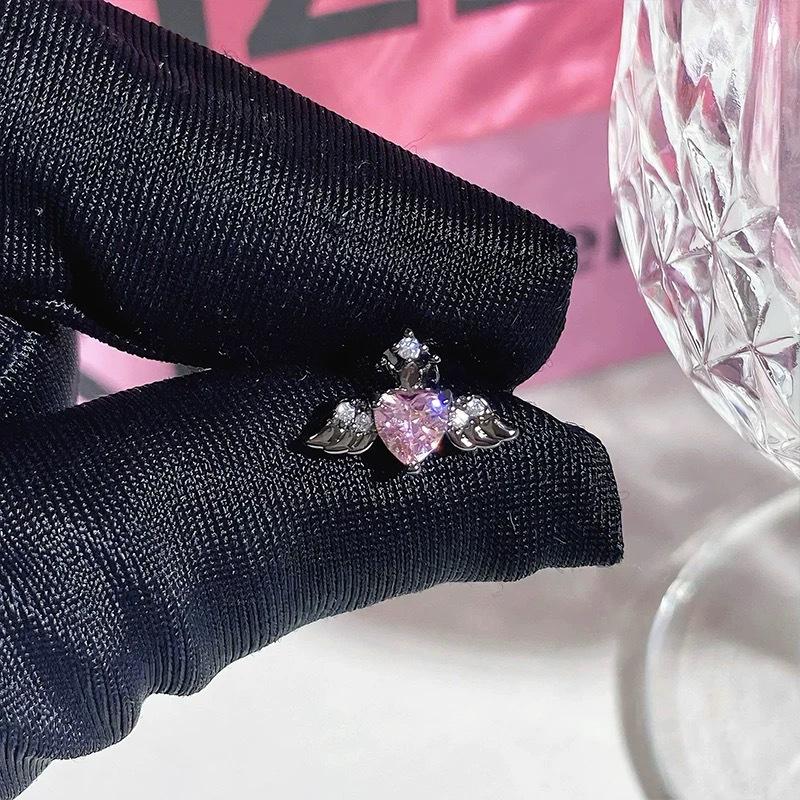 

Fashion Personality Heart Rhinestone Wing Ear Bone Nail Earrings For Punk Jewelry Women Accessries Gifts A2