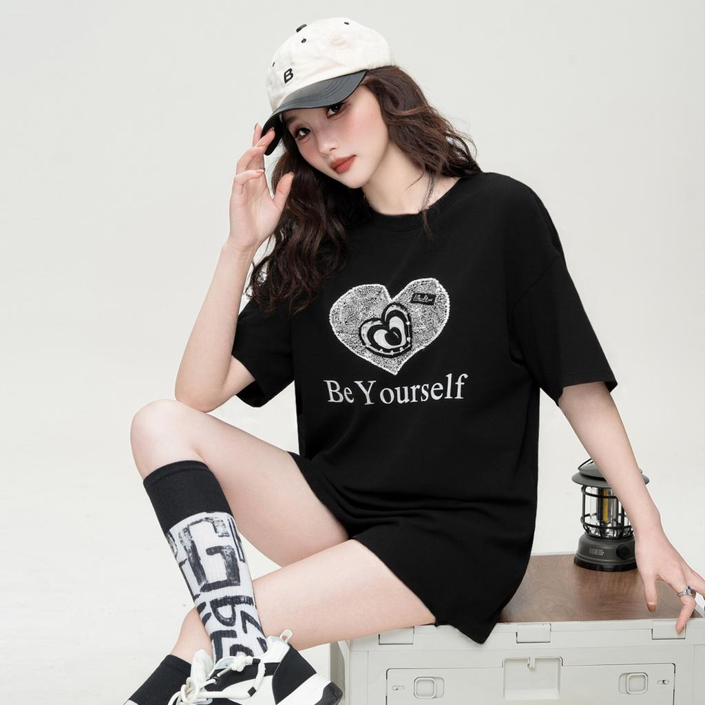 Summer Peach Heart Letter Printed Loose T-shirt, Personalized, Fashionable, Versatile, Loose Short Sleeved Top