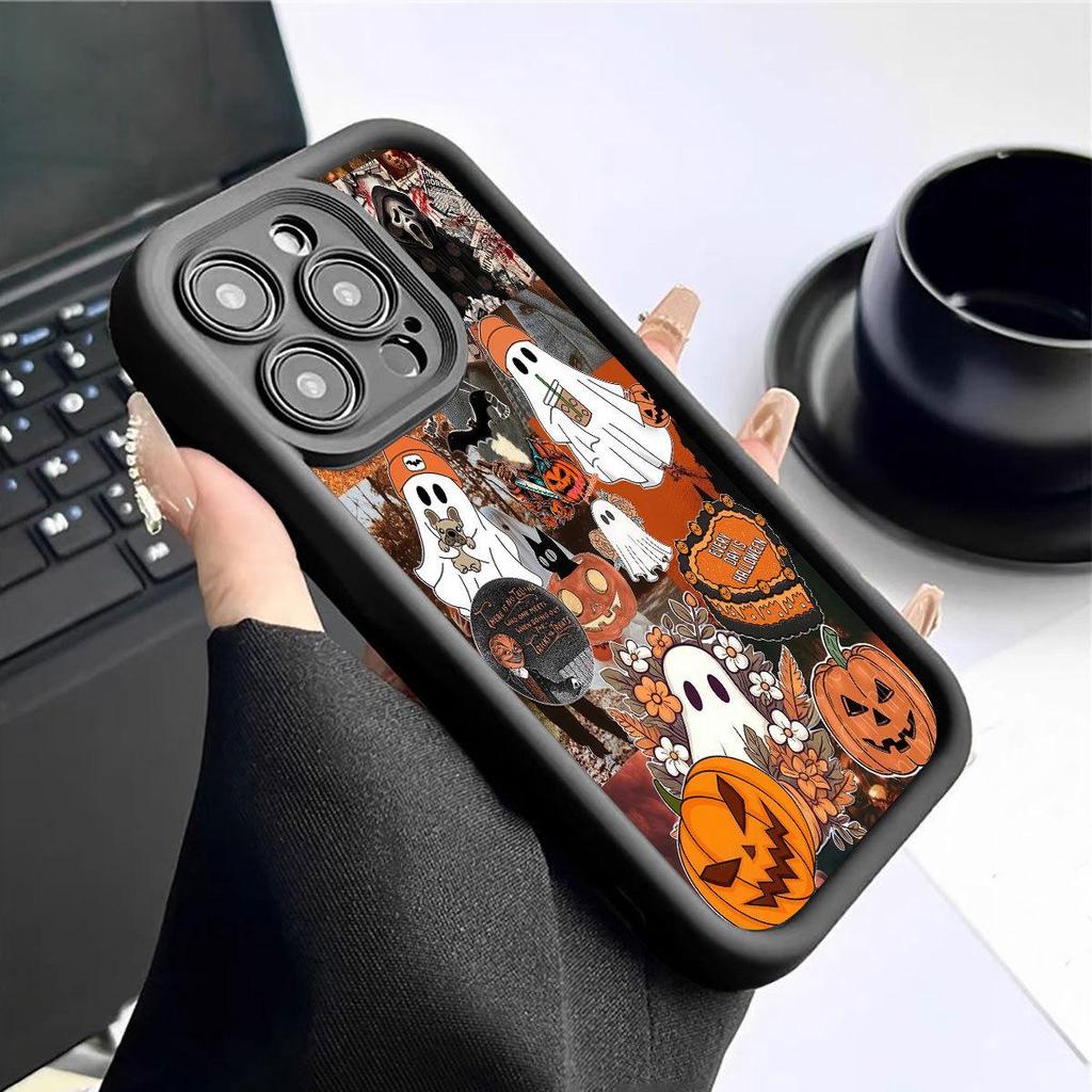 Groovy Black Pumpkin iPhone Case for Models 15-17 Pro Max