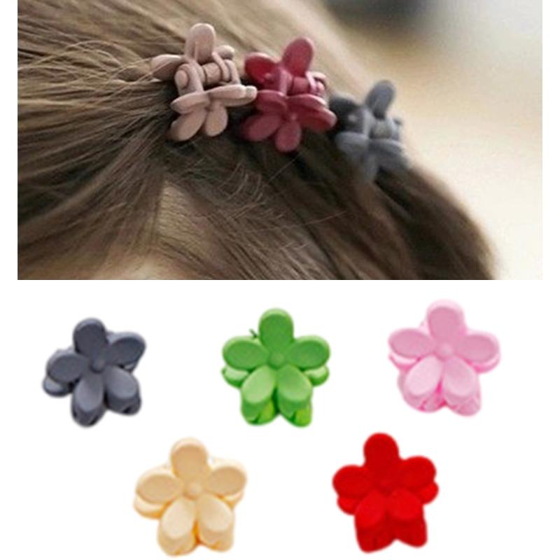 Pack Of 10 Small Hair Clip For Women Little Girl Plastic Lovely Flower Hair Claw Hair Styling Accessories for Daily Wear