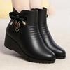 Mother's Cotton Shoes, Thickened Real Soft Leather Short Boots, Soft-soled Women's Non-slip Plus Velvet Flat-bottomed Warm Middle-aged Leather Shoes