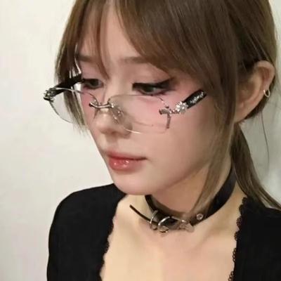 Y2K Vintage Frameless Cut Edge Glasses Anti Eyestrain Metal Anti-Blue Light Glasses Travel Eyewear Eye Protection