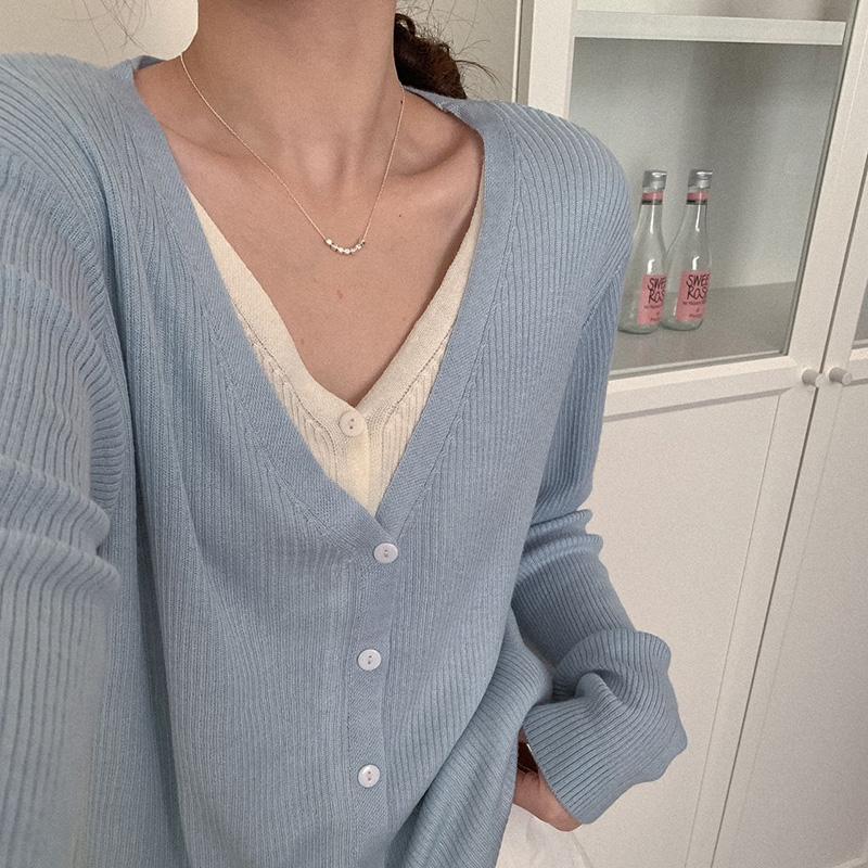 Dámský lehký kardigan z 50% vlny a 50% morušového hedvábí - všestranný úplet na 4 sezóny pro celoroční pohodlí a styl