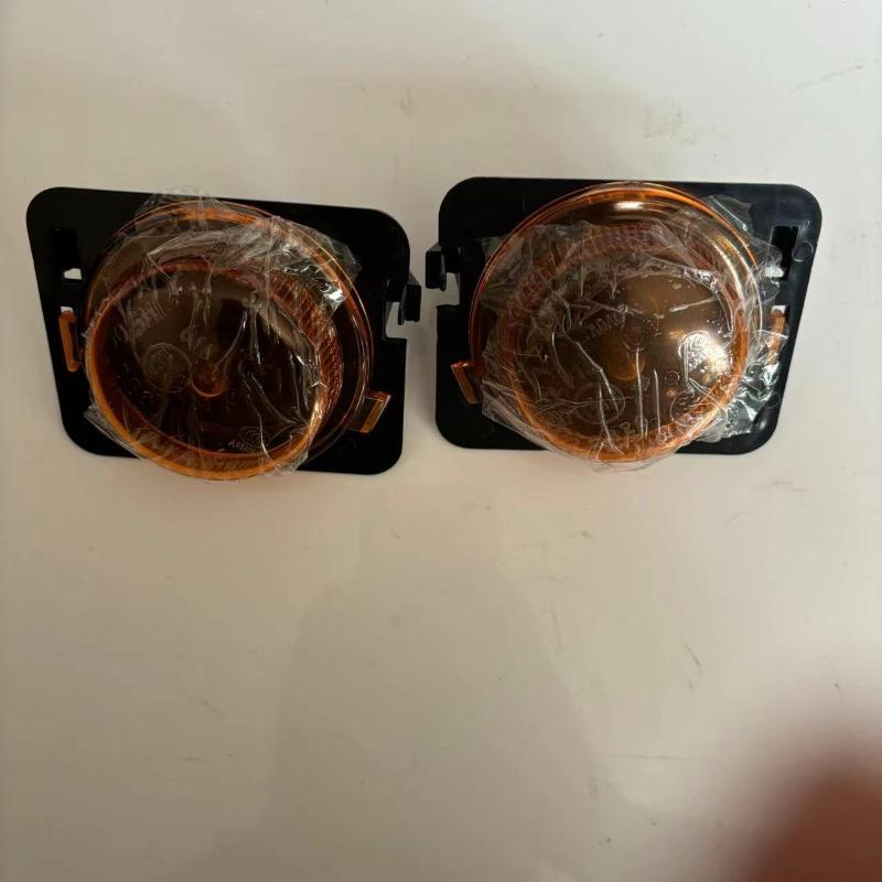 

Side Front Fender light For Jeep Wrangler JK 07-17 Halogen Marker Position turn Signal light 55077894AD 55077895AAD Right