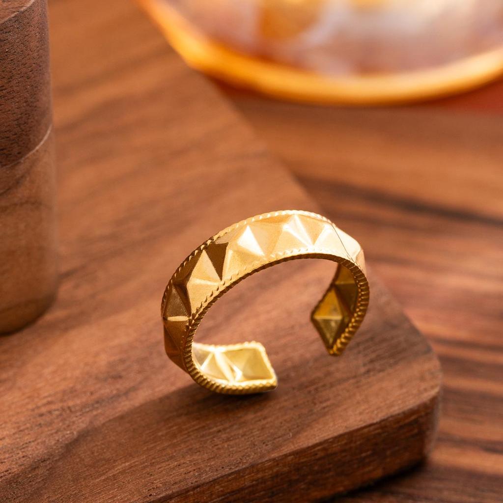 Vintage Geometric Stainless Steel Open Ring: Colorfast Titanium Steel Index Finger Ring for Women