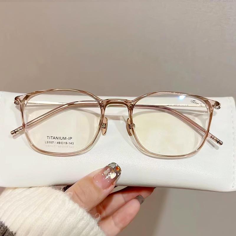 Ultraleichter Internet-Promi Retro TR90 Titanrahmen Koreanischer Stil Schlichter Ovaler Brillenrahmen Kann mit Myopie Anti-Blaulicht ausgestattet werden