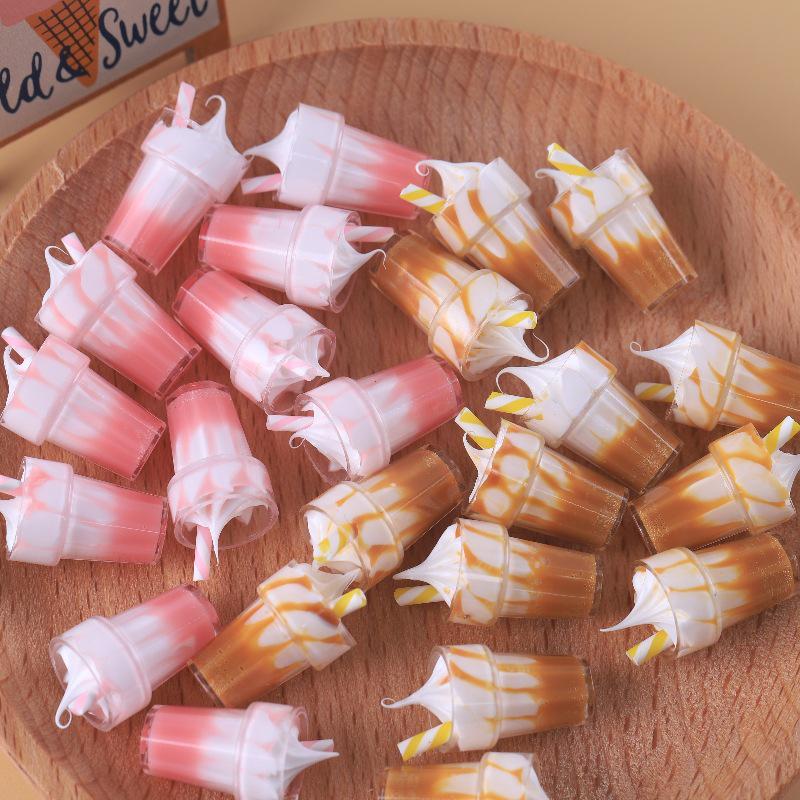 3D Sundae Ice Cream Toy: DIY Cream Glue Accessory for Dollhouse Scenes