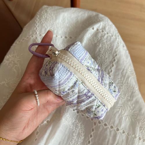 Quilted Quilted Earphone Bag Cute Mini Toast Bag Card Bag Coin Purse Hanging Bag with Hook