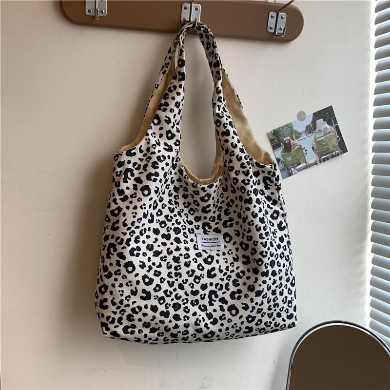 Trendy European Style Womens Tote Handbag With Soft Cotton And Fashionable Aesthetic белый