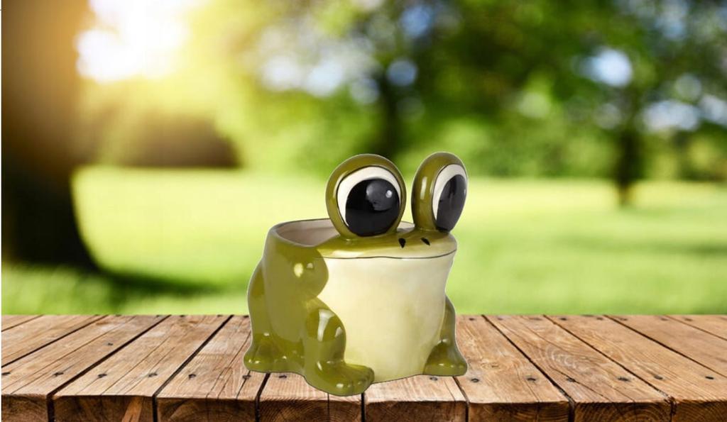 Ceramic Cover, Green Decorative Frog, 18 Cm