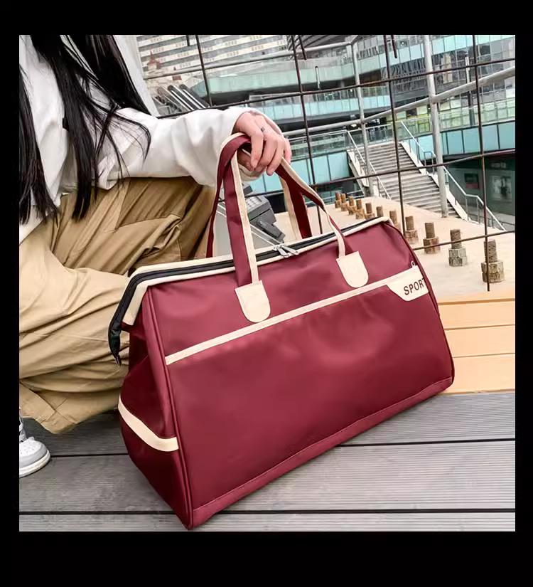 Women's Lightweight Waterproof Travel Crossbody Handbag: Large Capacity for Business or Sports.