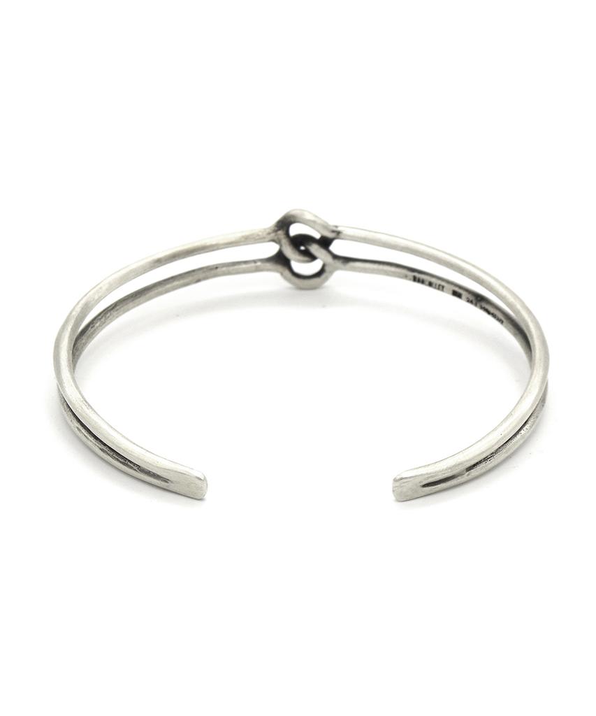 Oddcollet Link Cuffs