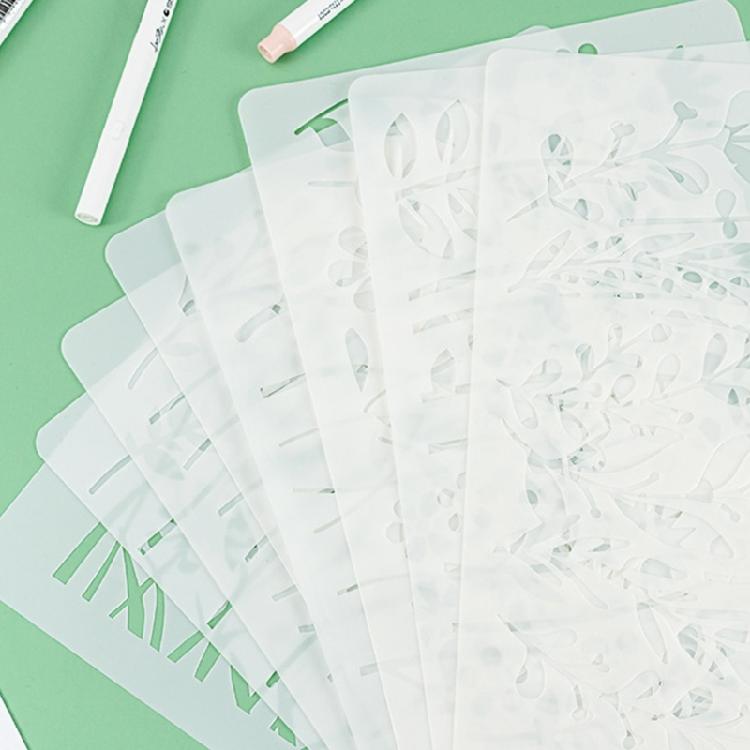 8-teiliges Set aus wiederverwendbaren, detaillierten Zeichenvorlagen für Anfänger und Profis im Bereich Journaling oder Kunstkurse