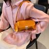 Fashionable and Durable Shoulder Bags PU Underarm Handbag for Social Activities