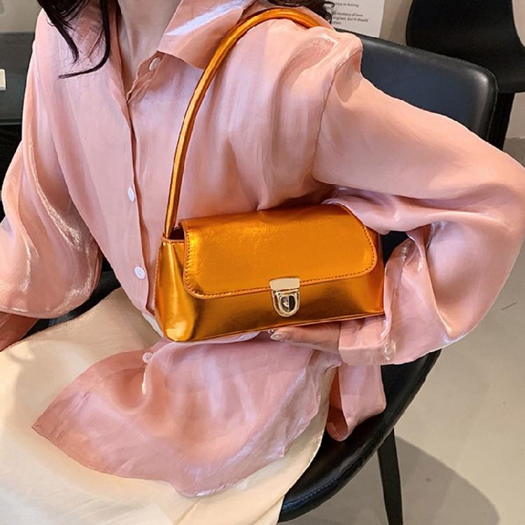 Fashionable and Durable Shoulder Bags PU Underarm Handbag for Social Activities