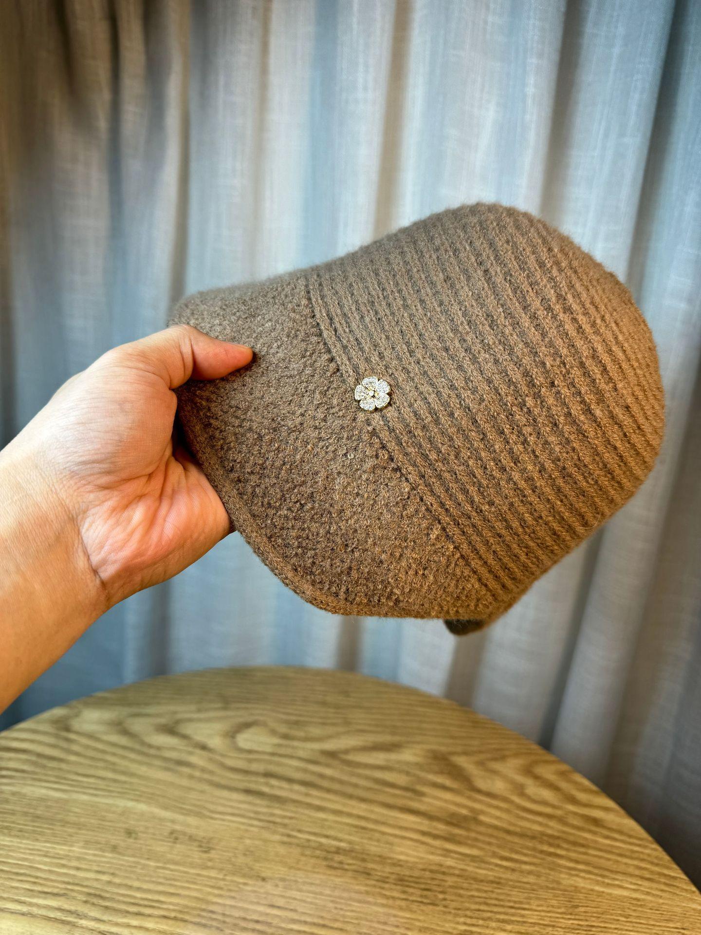 

Женская новая осенне-зимняя шерстяная шляпа-ведро, женская шляпа-панама неправильной формы, повседневная шляпа-ведро ONE SIZE темно-коричневого