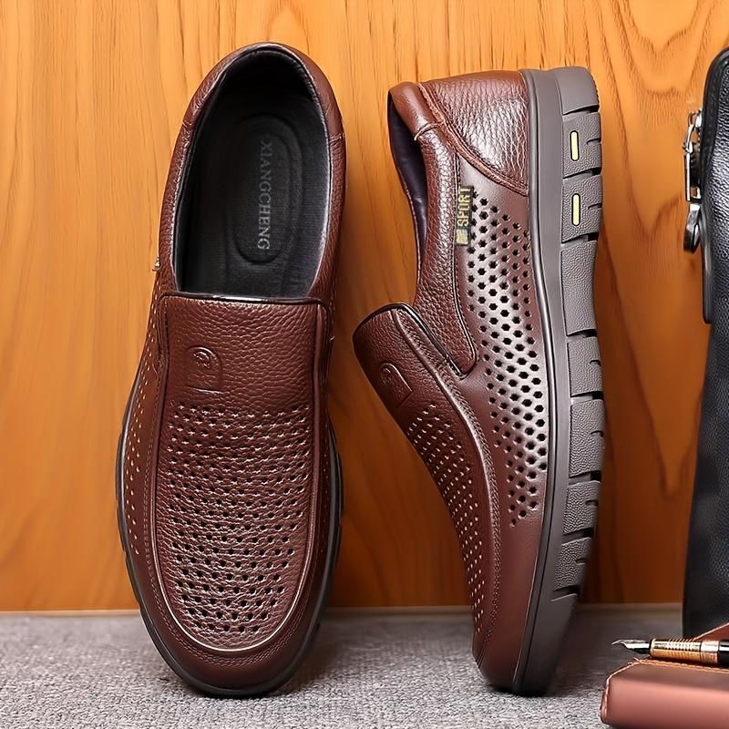 Men's Summer Shoes, Perforated Breathable Business Casual Slip-On Shoes with Soft Sole, Comfortable and Wear-Resistant Driving Shoes