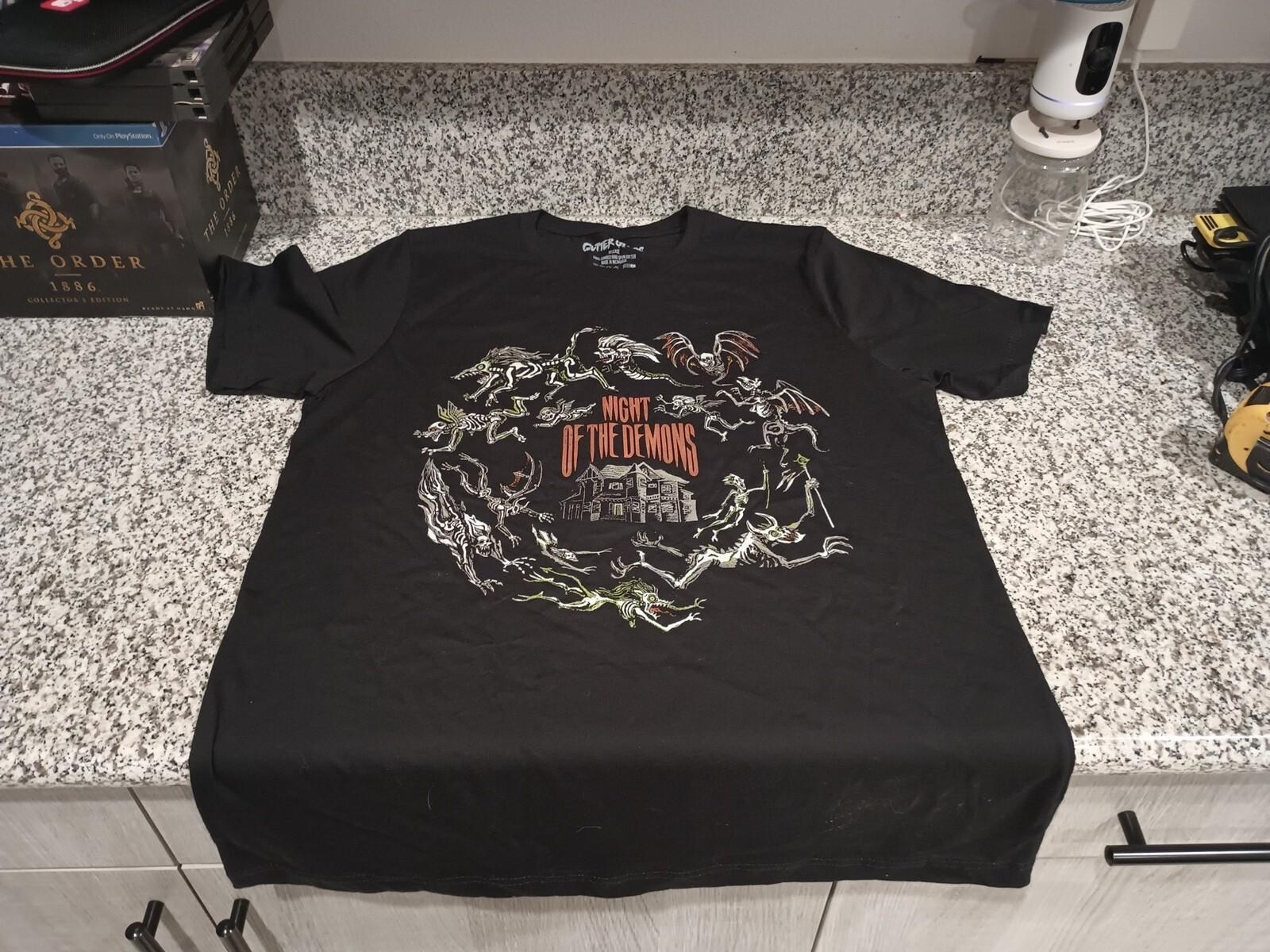 A Gutter Grabs Night Of The Demons Shirt Large New Exclusive M
