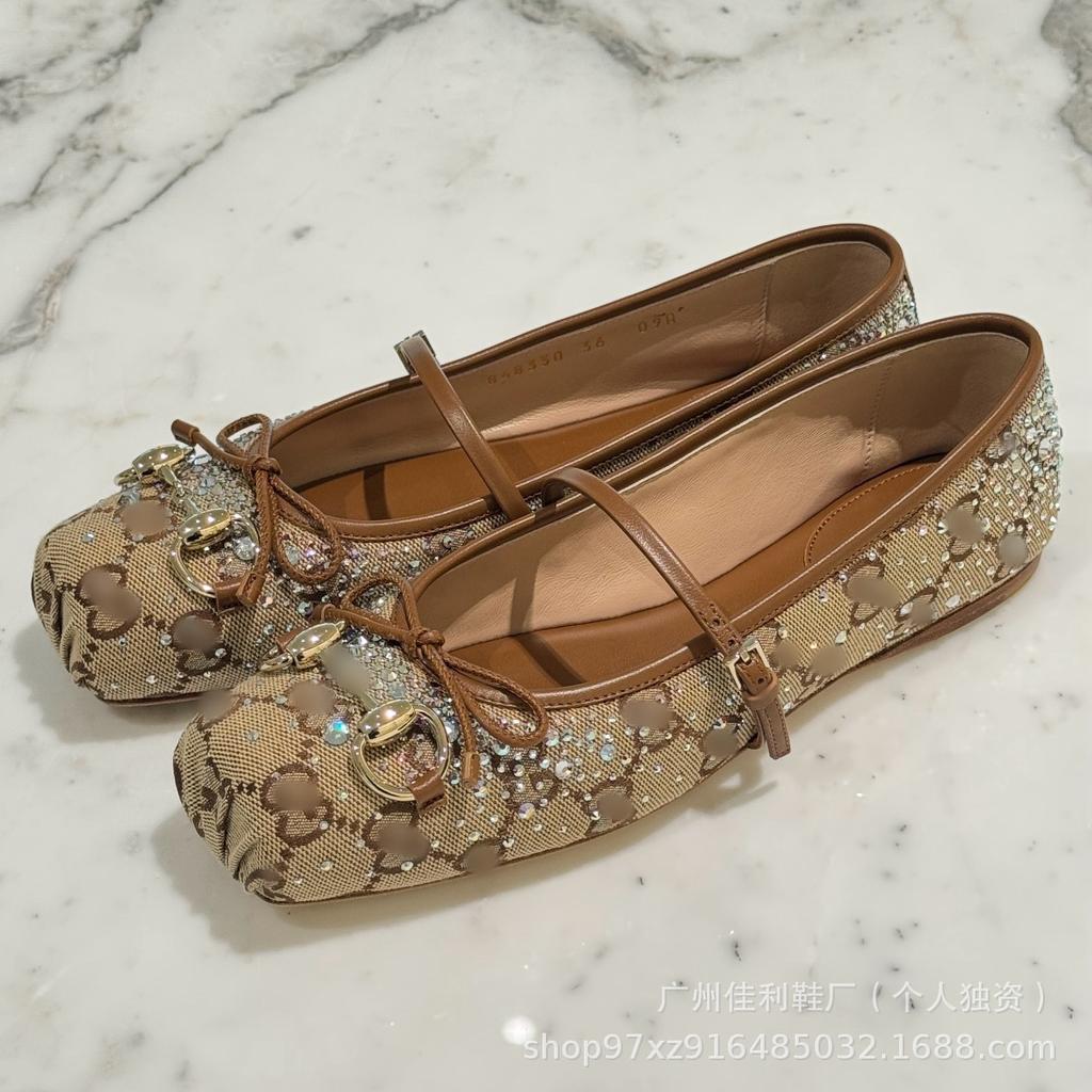 Schuhe quadratische Spitze Strass Pferde-Schnalle Schleife vielseitig flache Sohle Schuhe Buchstabendruck Freizeitschuhe