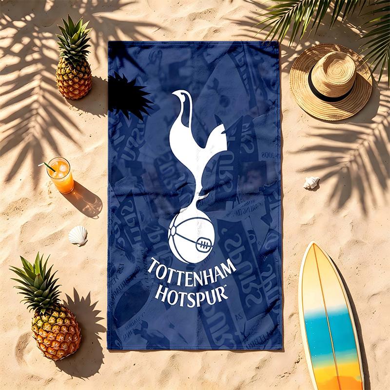 Tottenham Hotspur FC (5) Tema Paplūdimio rankšluostis Atsparus smėliui Minkštas ir patogus Tinka baseinui, stovyklavimui, jogai ir nardymui Kelioninis