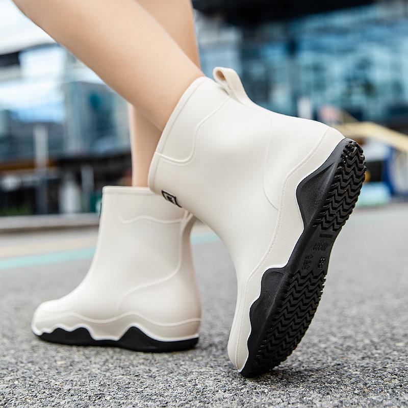 2025 Unisex Wasserdichte Samtgefütterte Mittelhohe Gummistiefel - Warme, Rutschfeste Gummischuhe für Draußen