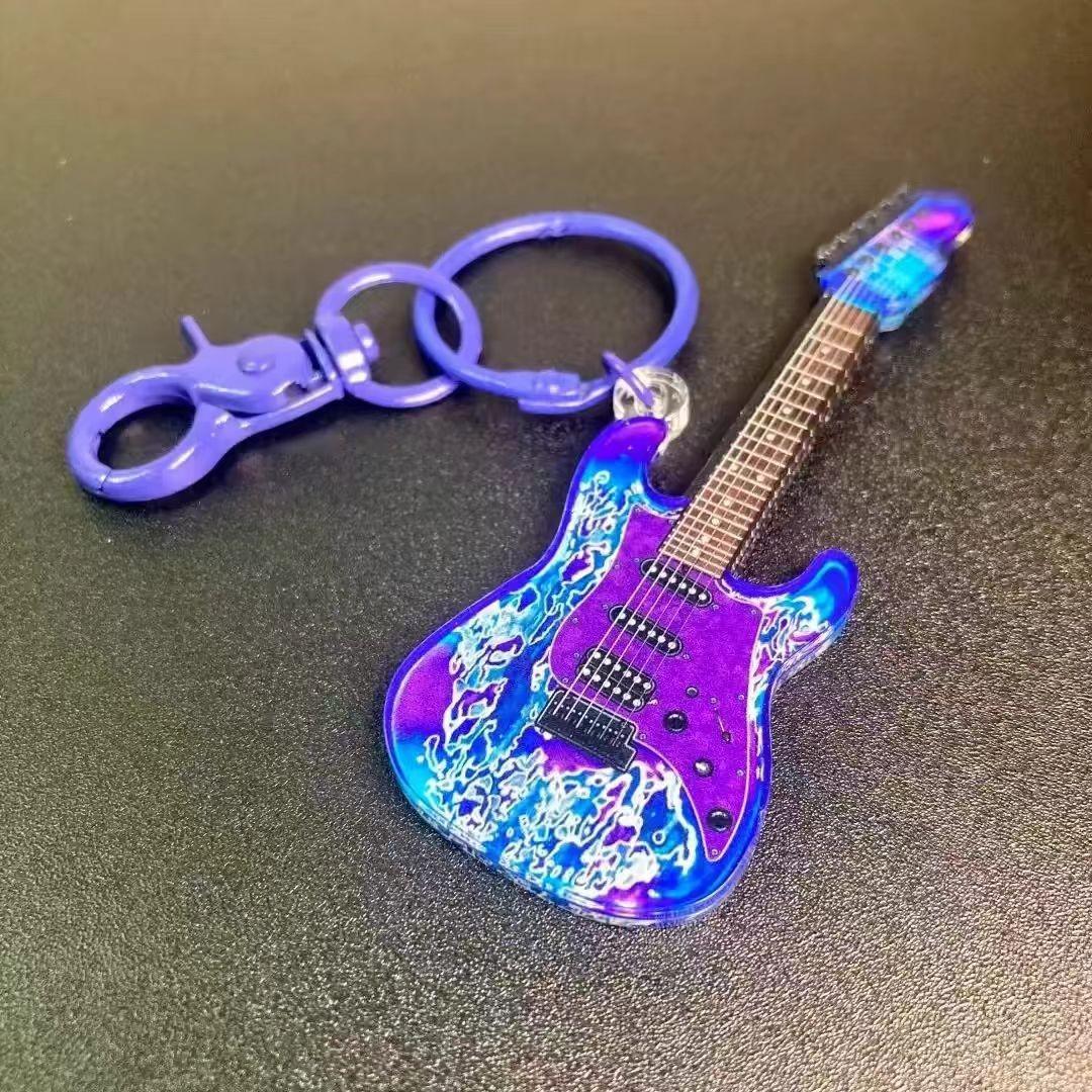 Creative Electric Guitar Bag Pendant, Acrylic Keychain Pendant, Accessories one size белый