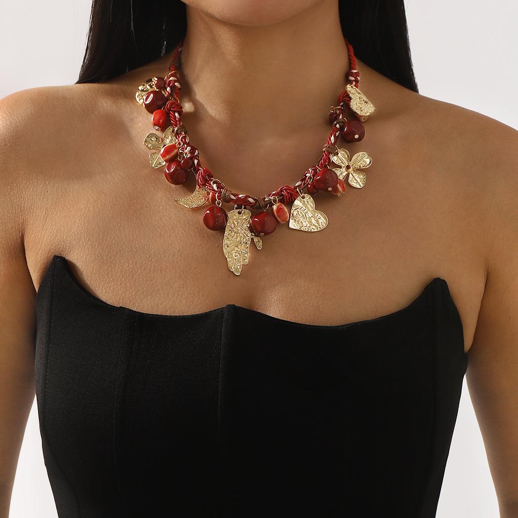 Red Rope Braided Chain Flower Moon Heart Palm Pendant Necklace Bohemia Jewelry Accessory