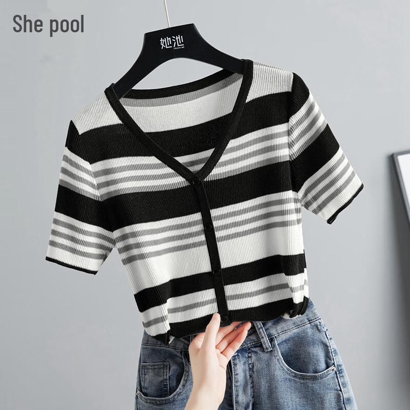 Women s Slim Fit V-Neck Striped Short Sleeve Knit Top One Size