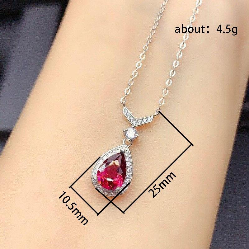 Water Droplet Shaped Artificial Ruby Pendant Necklace, Suitable for Elegant Pendant Jewelry for Banquets and Daily Wear