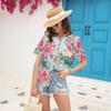 Camicia da donna a maniche corte con bottoni e stampa floreale tropicale