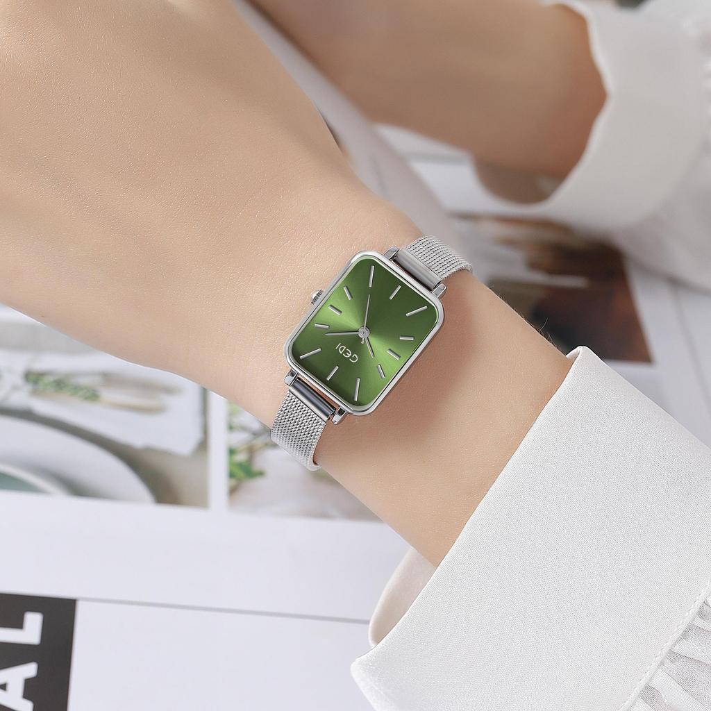 Gedi Women's Ultra-Thin Quartz Mesh Band Waterproof Watch