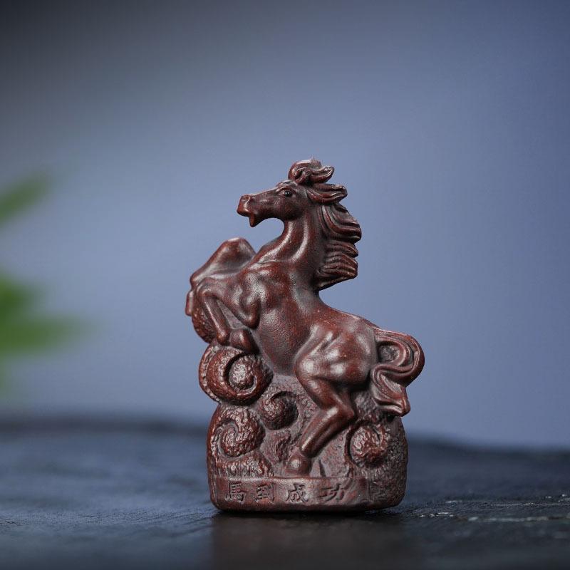 

Purple Clay Horse To Success Zodiac Horse Tea Pet Aesthetic Fish Tank Landscaping Tea Figurine Play Toys Tea Statue Ornaments