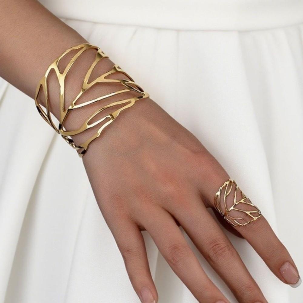 Stylish Hollow Leaf Bangle Elegant Retro Jewelry Set Trendy Open Bangle Ring Set  Women