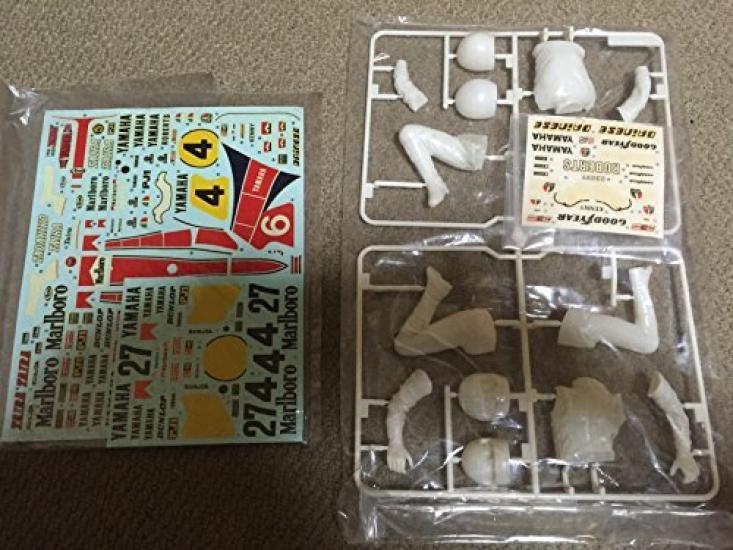 Tamiya YZR500 1/12 (OW70) (1/12 Motorcycle 14038)