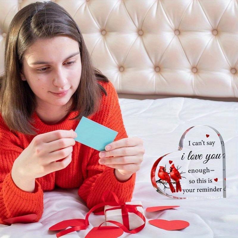 Sváteční Znamení Lásky s Kardinálem - Romantická Akrylová Stolní Dekorace k Narozeninám Mamy, Výročí Svatby a na Valentýna
