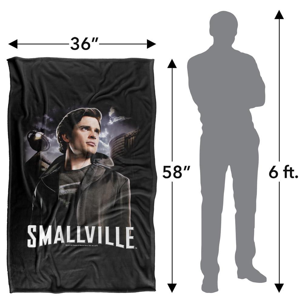 Smallville Out Of The Shadows Blanket