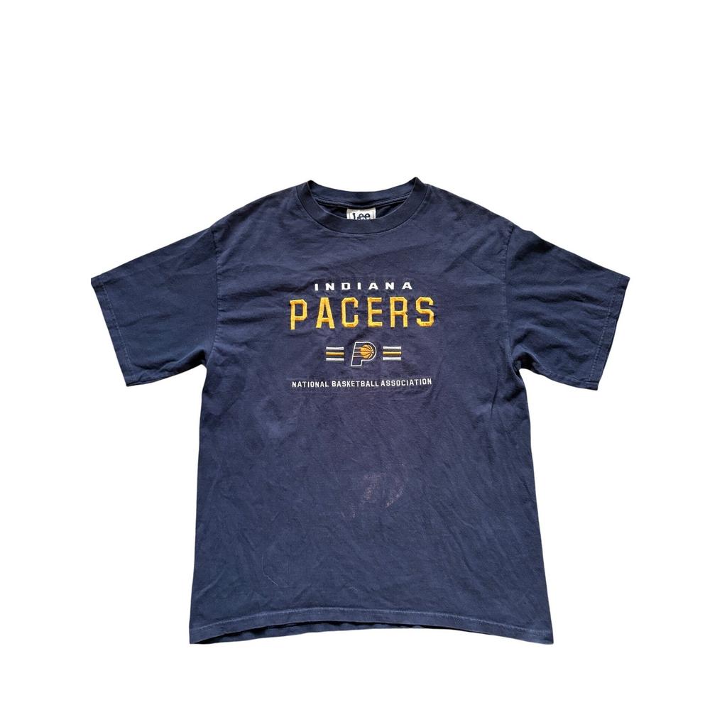 Vintage Lee Sport Indiana Pacers NBA Besticktes T-Shirt Dunkelblau Groß Unisex T-Shirt