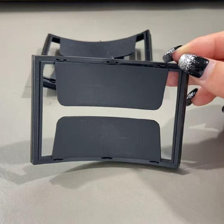 Ski Pass Holder Clip for Skiing Mountaineering Sports Biking Outdoor Secure Fastening Easy Operations Ski Pass Protector