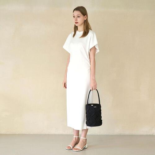 Suin Leaf Bucket Bag - Black
