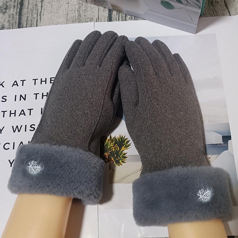 כפפות זמש חמות לסתיו-חורף עם בטנת קטיפה עבה ועיטור פרווה ביד. כפפות לשימוש חיצוני, עמידות לקור, עם מסך מגע, לכפפות רכיבה וסקי.