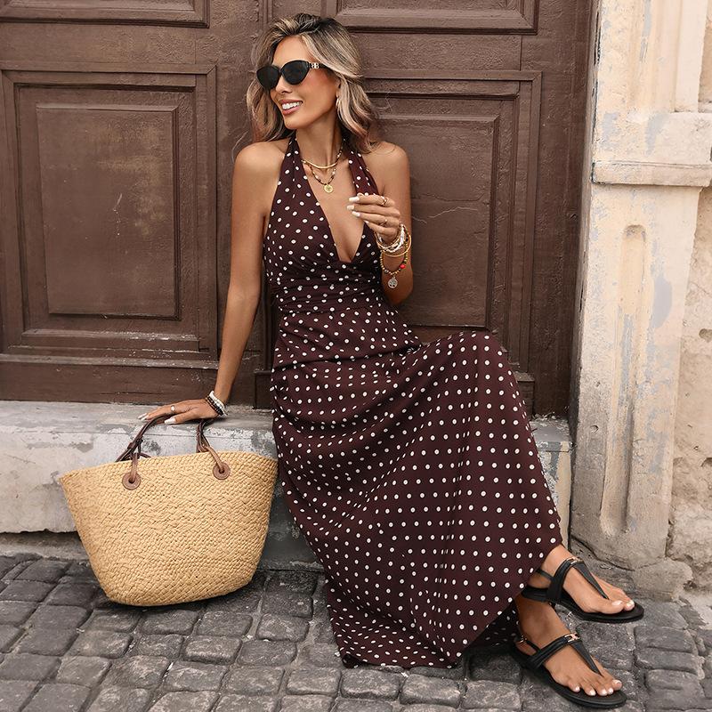 New Sexy Retro Beach-style Halter Dress with A Fitted Deep V-neck and Detachable Polka Dot Top.