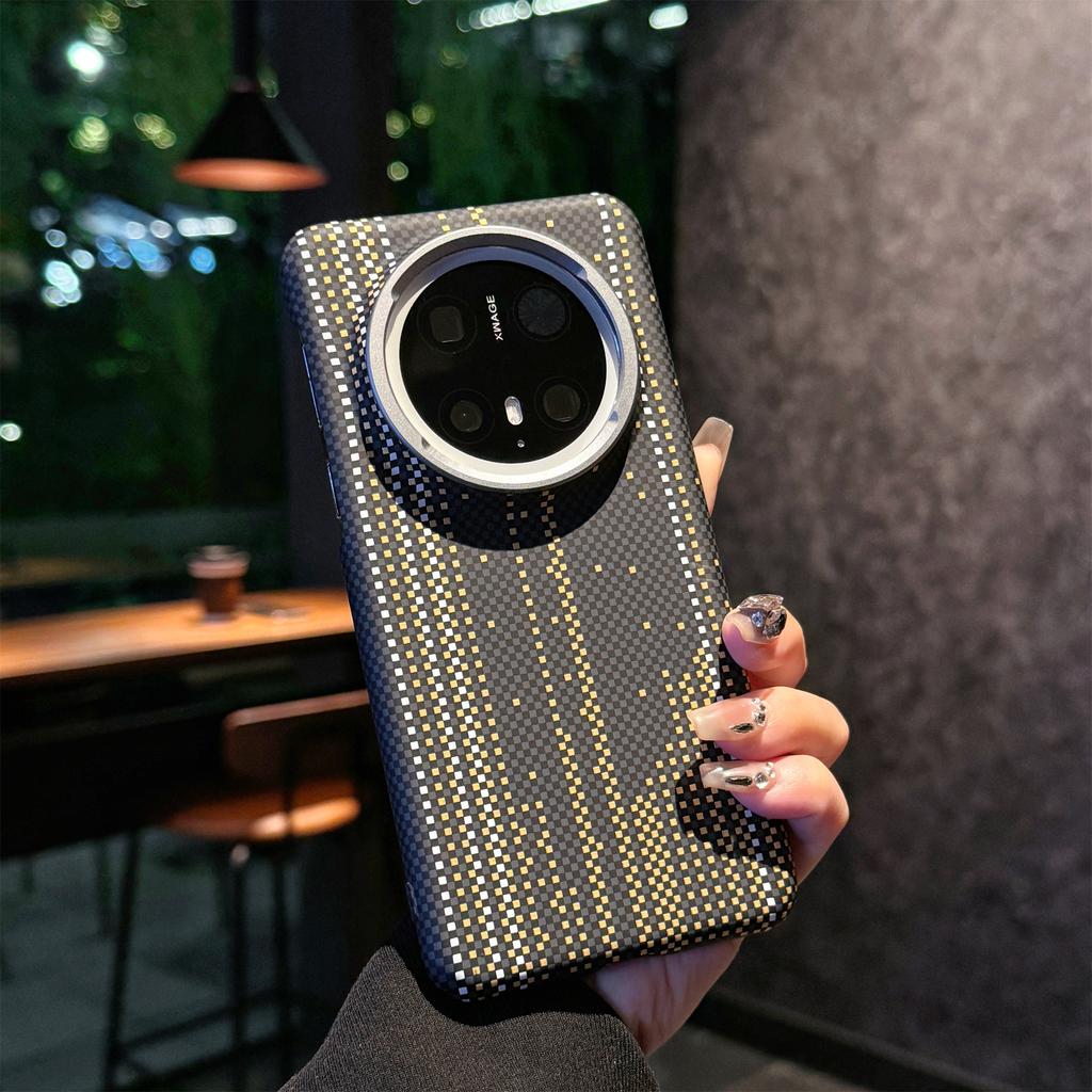 Night Glow Carbon Fiber Texture Magnetic Case For Huawei Mate 60 70 Pro+ Plus Premium Cover For Magsafe Lightweight Ultra Thin