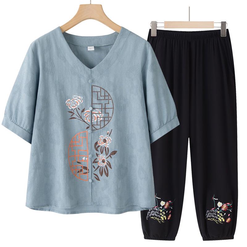 2026 New Summer Cotton Linen Suit: Stylish Short-Sleeved T-Shirt for Middle-Aged and Older Women