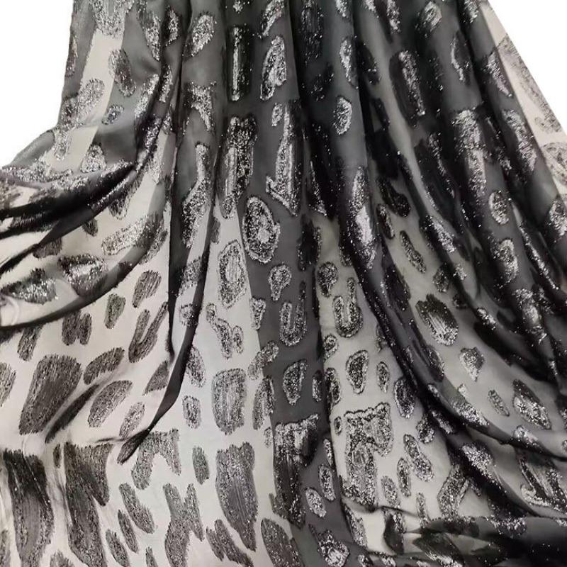 1meter Black Color Metallic Bright Silk Fabric Flower Chiffon Fabric for Stage Costume Decoration DIY Sewing Clothing