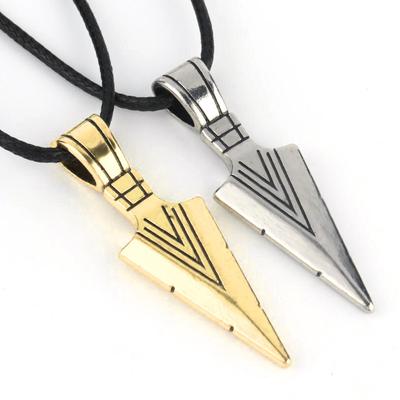 European and American Casting Arrow Pendant Necklace Men's Necklace Triangle Spearhead Jewelry