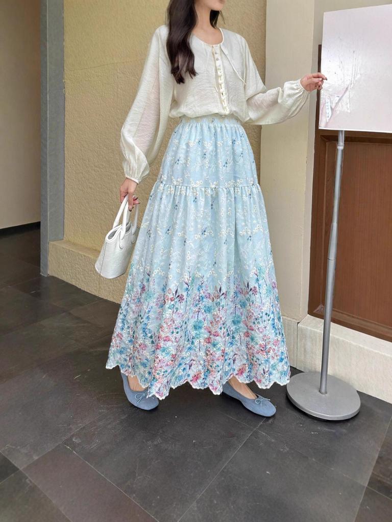 High-Waisted Floral Embroidery A-line Mid-Length Skirt